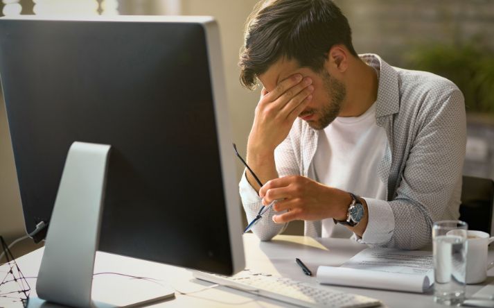 Hvad sker der med arbejdsglæden, når AI tager de lette opgaver?
